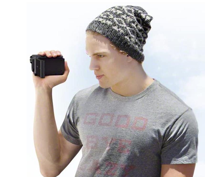 AKA-LU1 Handheld Grip With LCD Screen for Action Cam