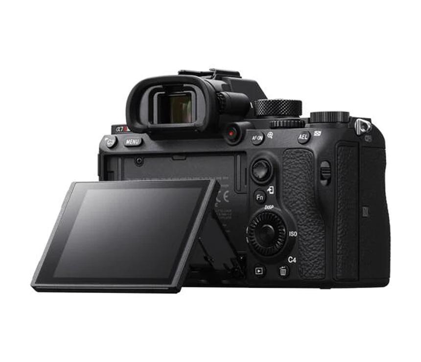Alpha 7R III with 35mm full-frame image sensor Only Body (Pre Order)