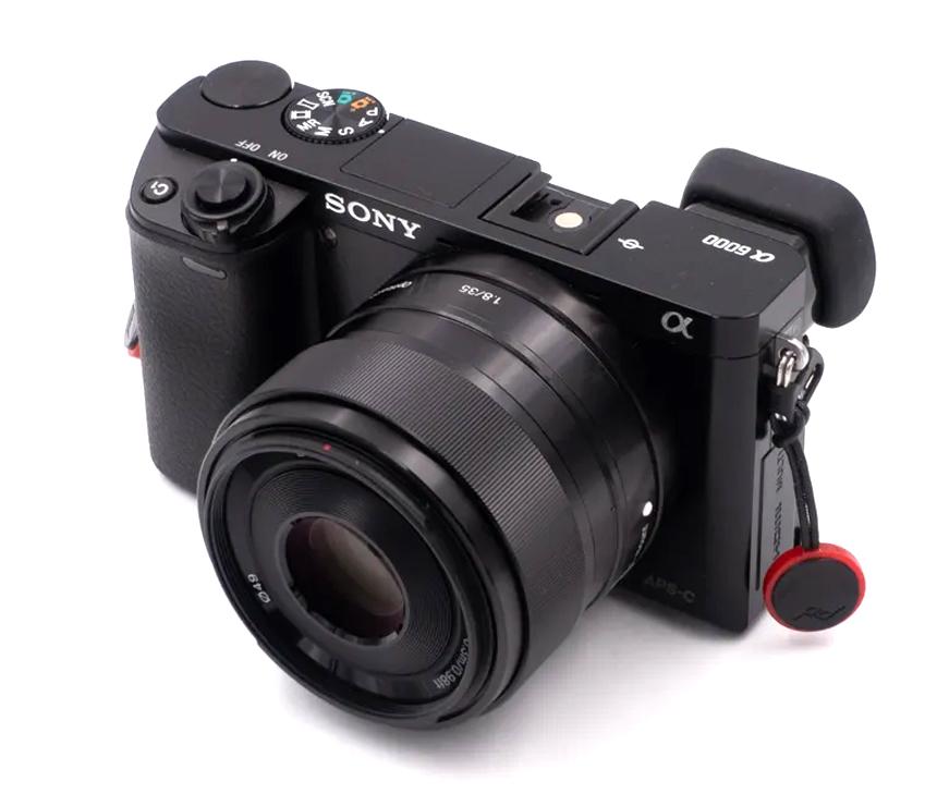 Sony SEL35F18 E 35mm F1.8 OSS Lens
